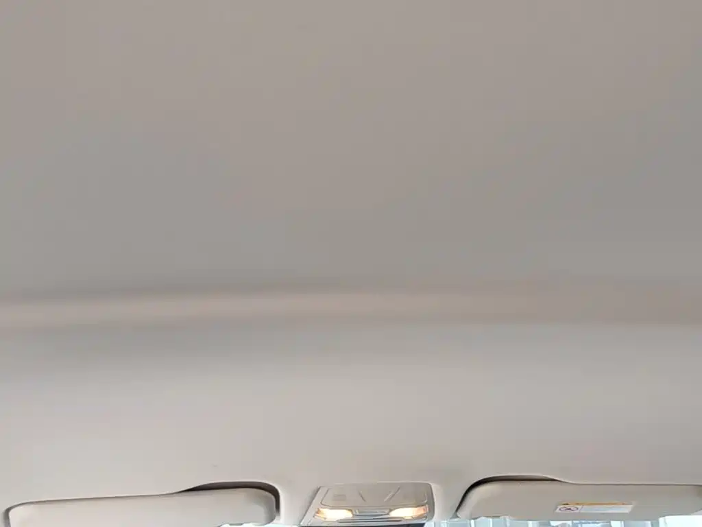 Hongqi Hongqi E-QM5 — миниатюра 18