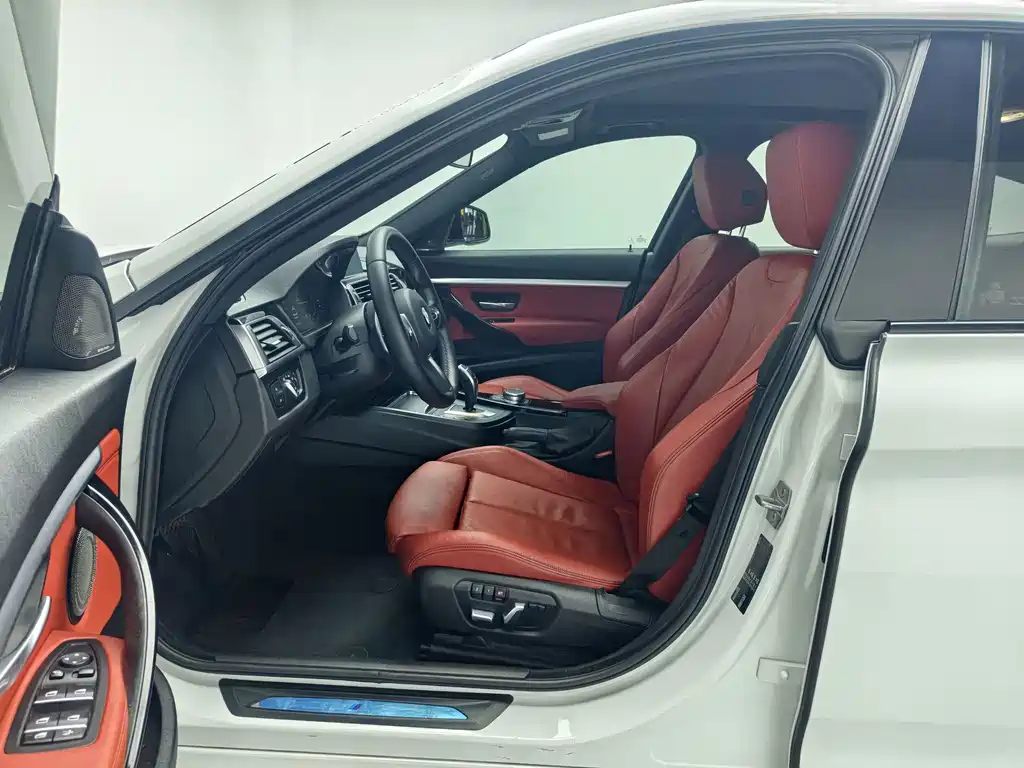 BMW 3 Series GT — миниатюра 13