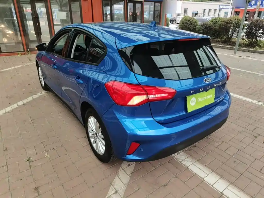Ford Focus — миниатюра 5