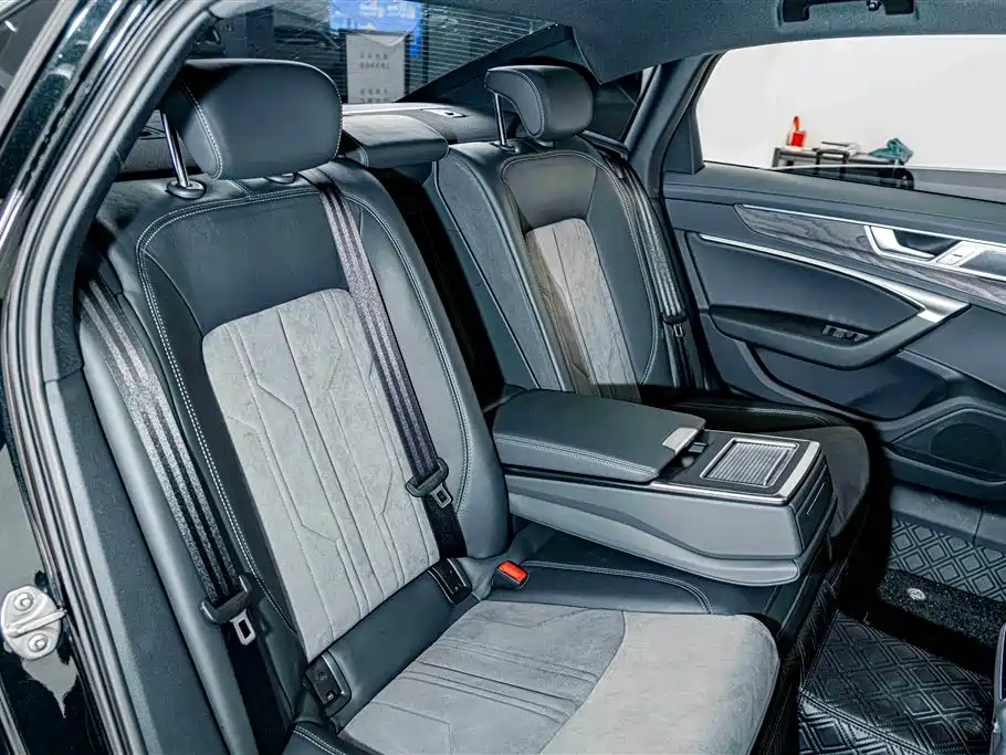 Audi A6L — миниатюра 21