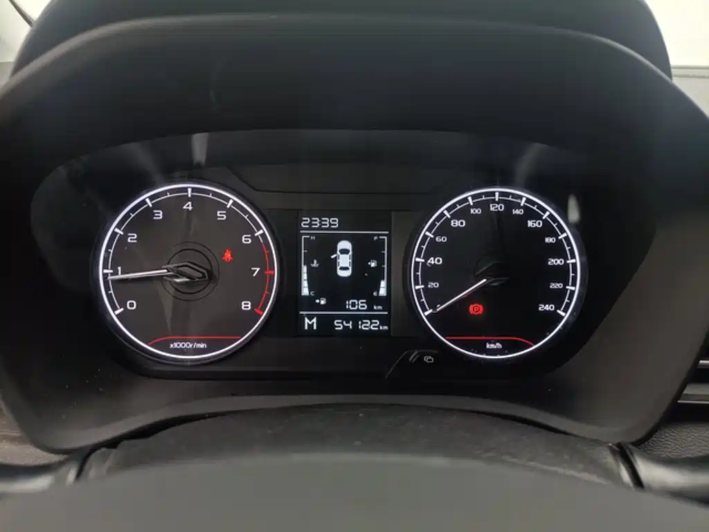 Geely Vision X3 — миниатюра 5