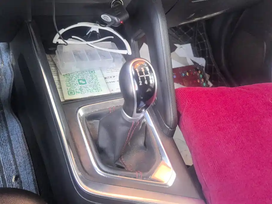 Geely Vision X3 — миниатюра 16