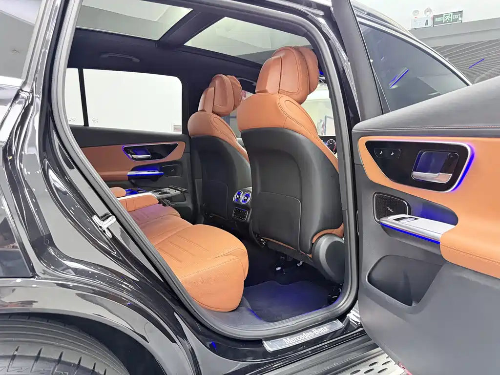 Mercedes-Benz GLC — миниатюра 44