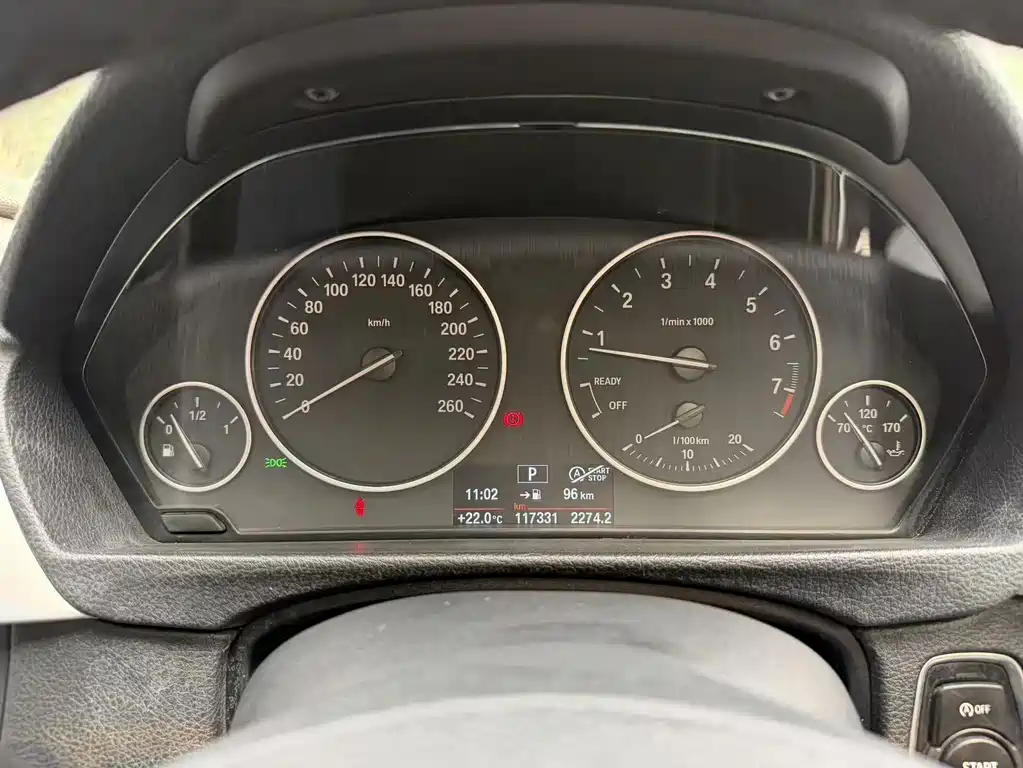 BMW 3 Series — миниатюра 9