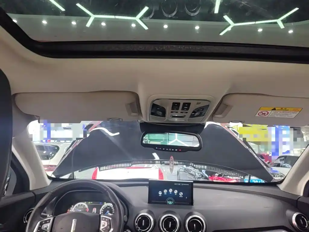 Wey Wey VV7 — миниатюра 18