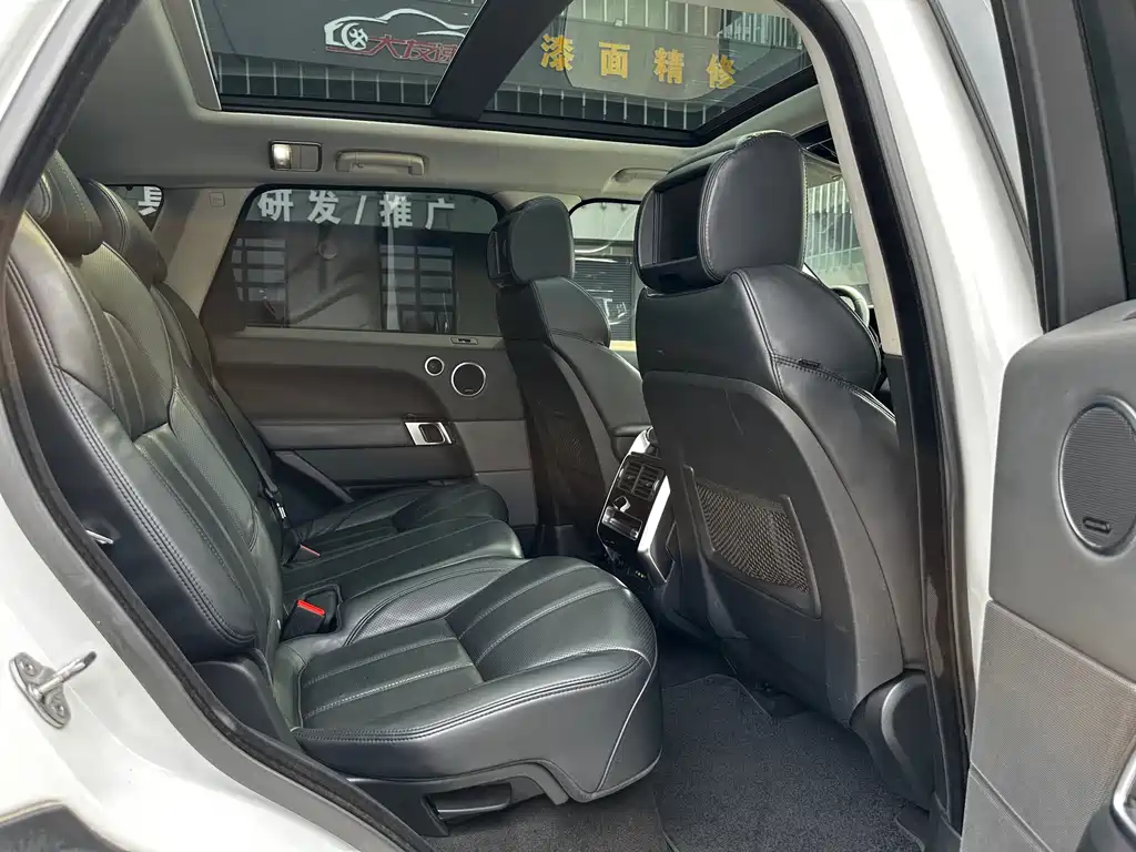 Land Rover Sport — миниатюра 9