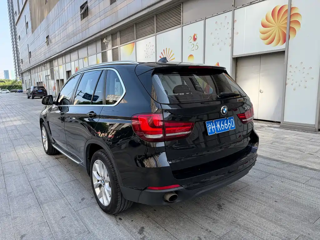 BMW X5 (Import) — миниатюра 7