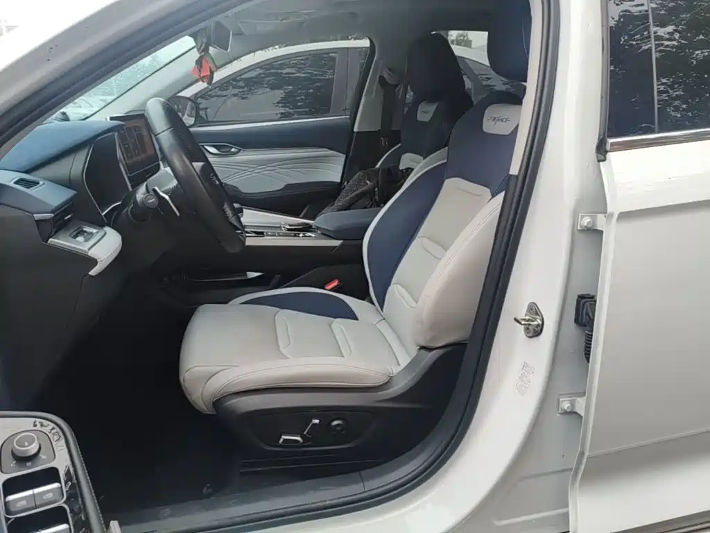 Geely Xingrui — миниатюра 15