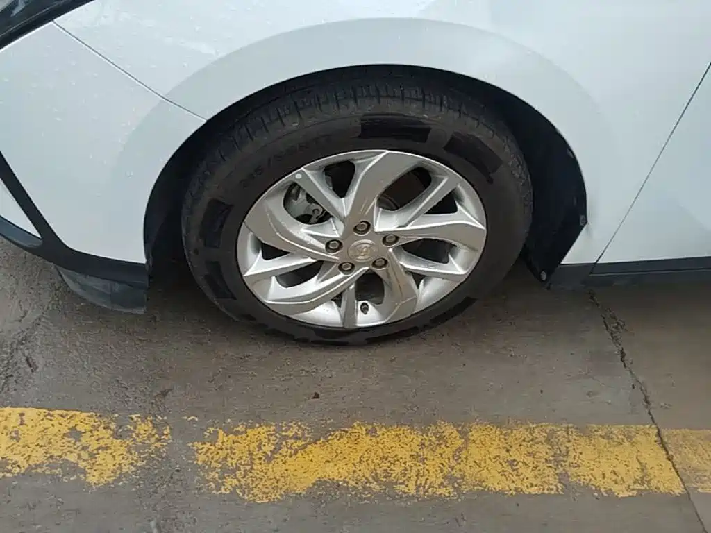 Buick Velite 6 — миниатюра 23