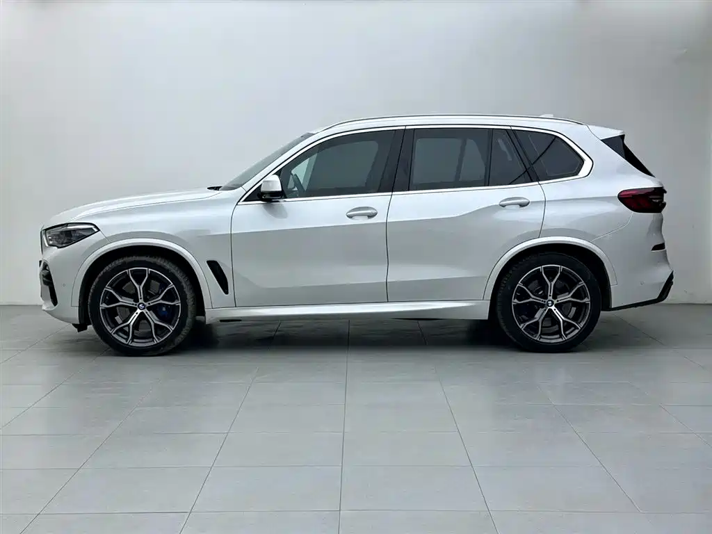 BMW X5 (Import)