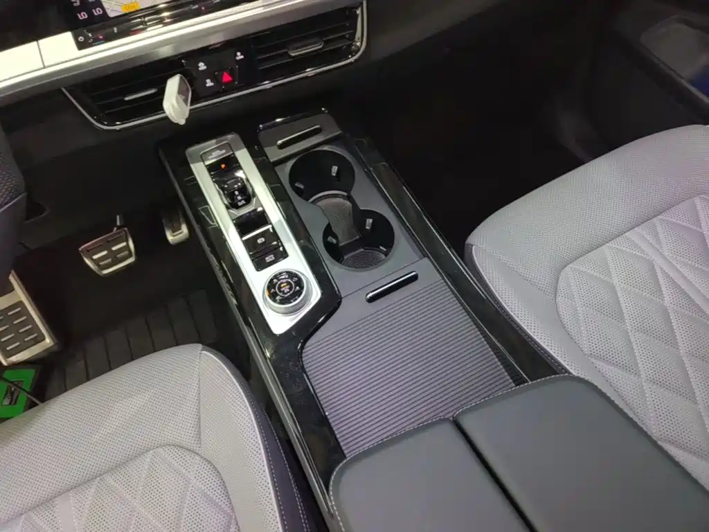 Volkswagen Tavendor — миниатюра 14
