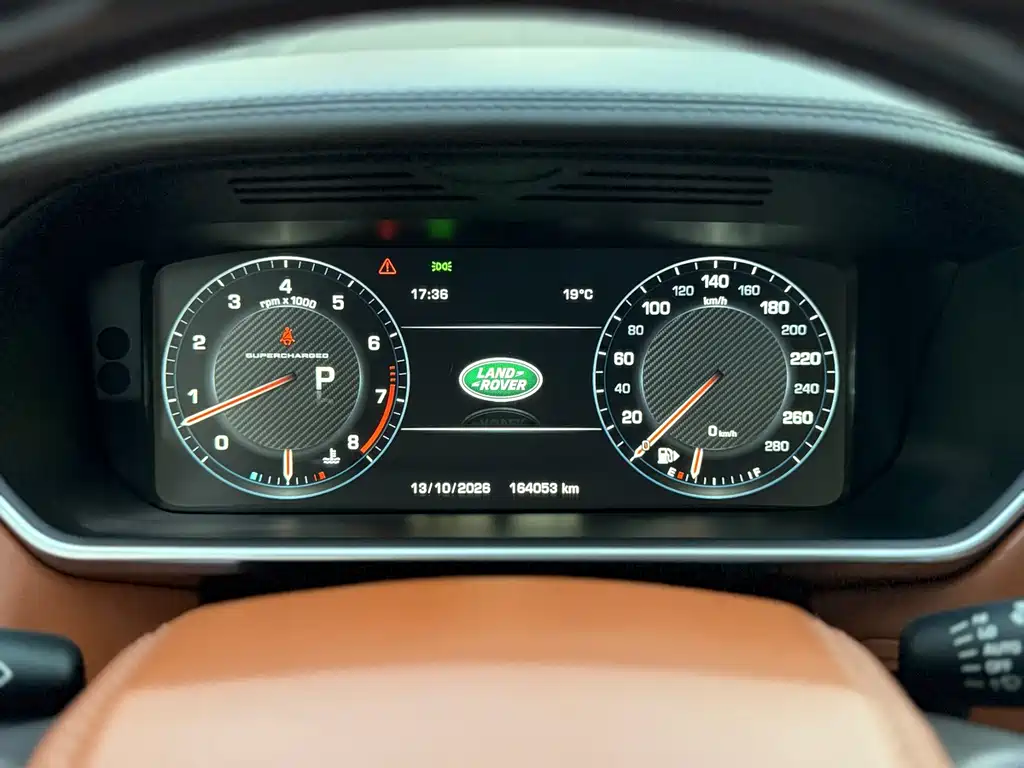 Land Rover Range Rover — миниатюра 8