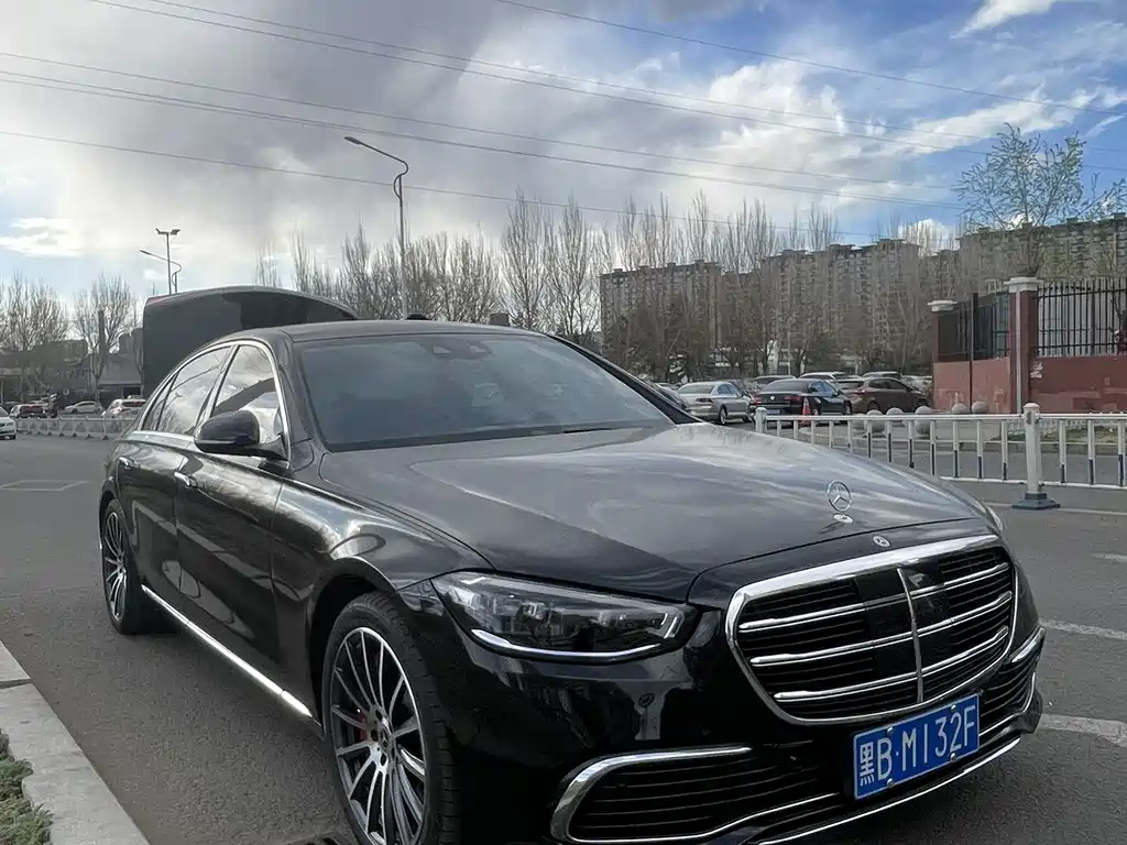 Mercedes-Benz S-Class 2022