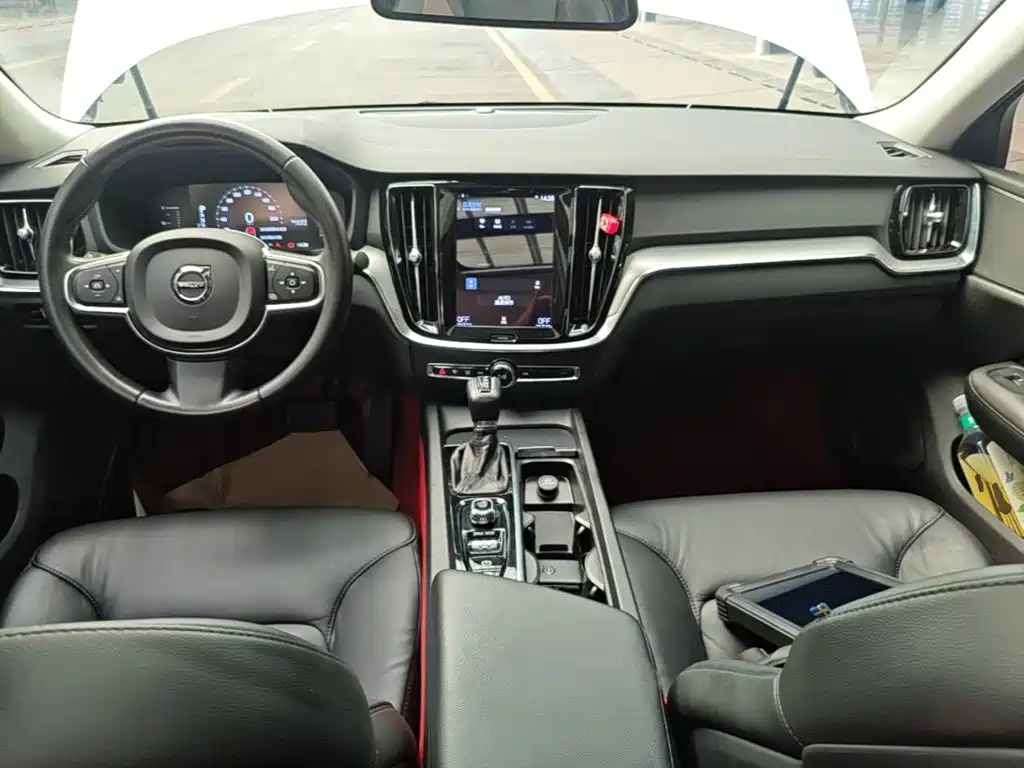 Volvo S60 — миниатюра 10
