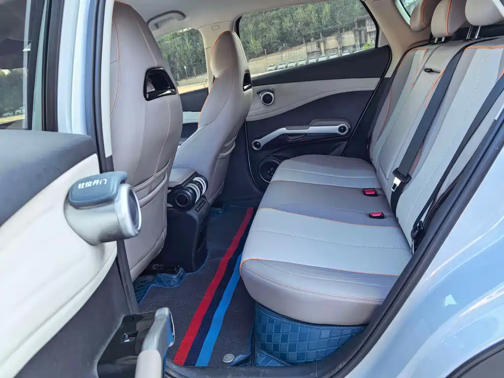 BYD Yuan Plus — миниатюра 6