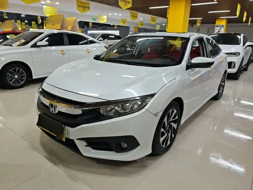 Honda Civic 2016 220TURBO CVT Luxury