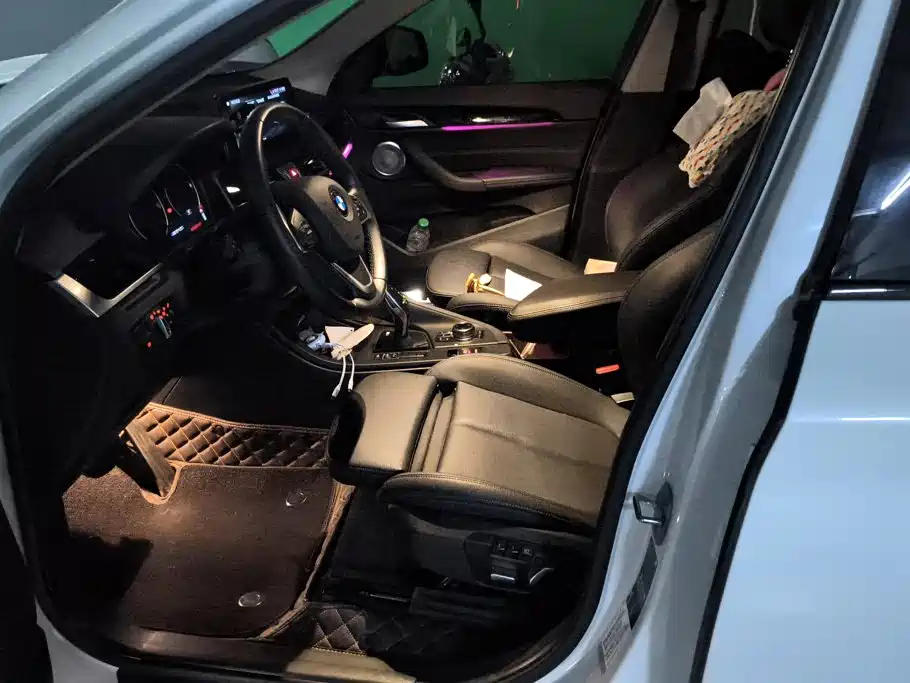 BMW X1 — миниатюра 9