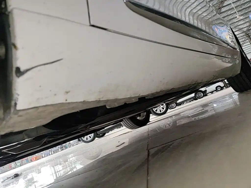 Cadillac XTS — миниатюра 22