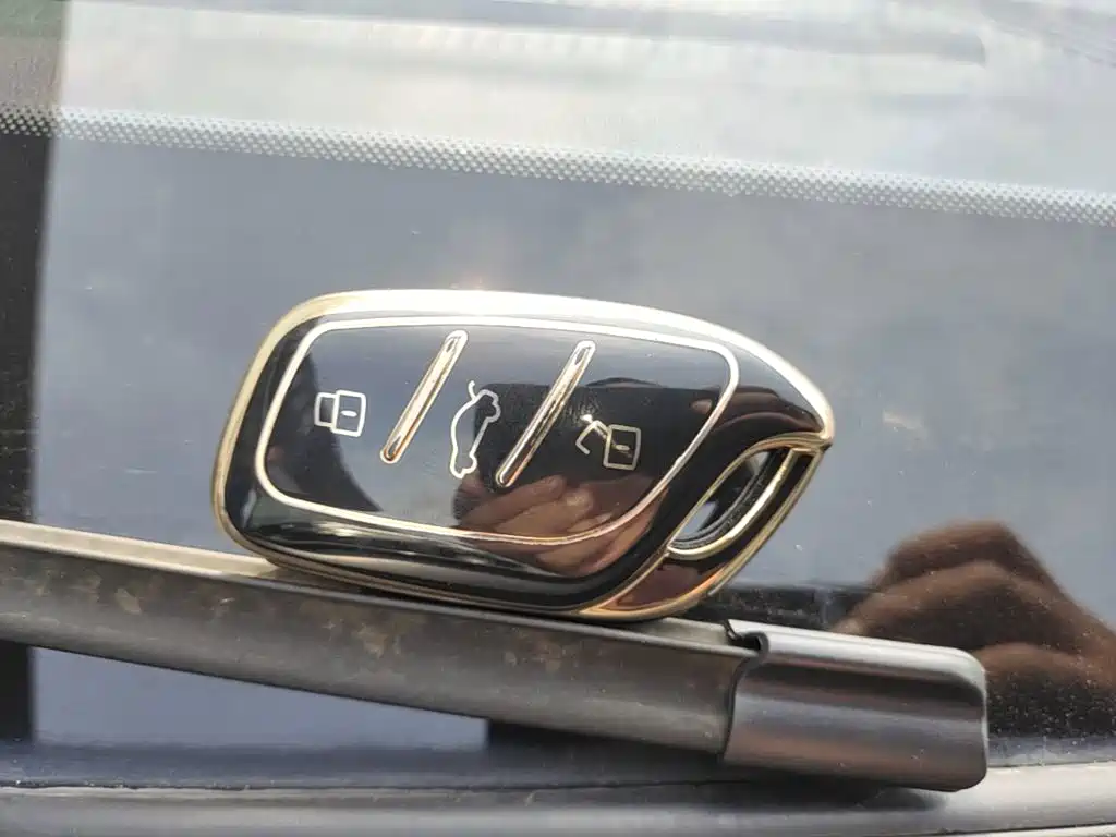 Roewe i5 — миниатюра 9
