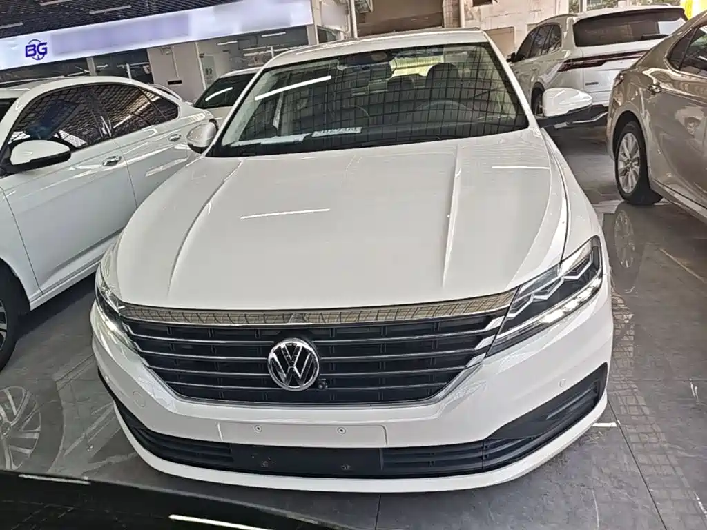 Volkswagen Lavida — миниатюра 3