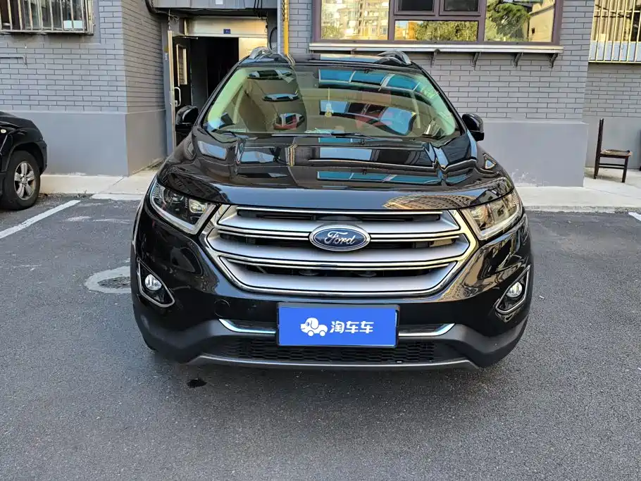 Ford Edge 2015 2.0T GTDi