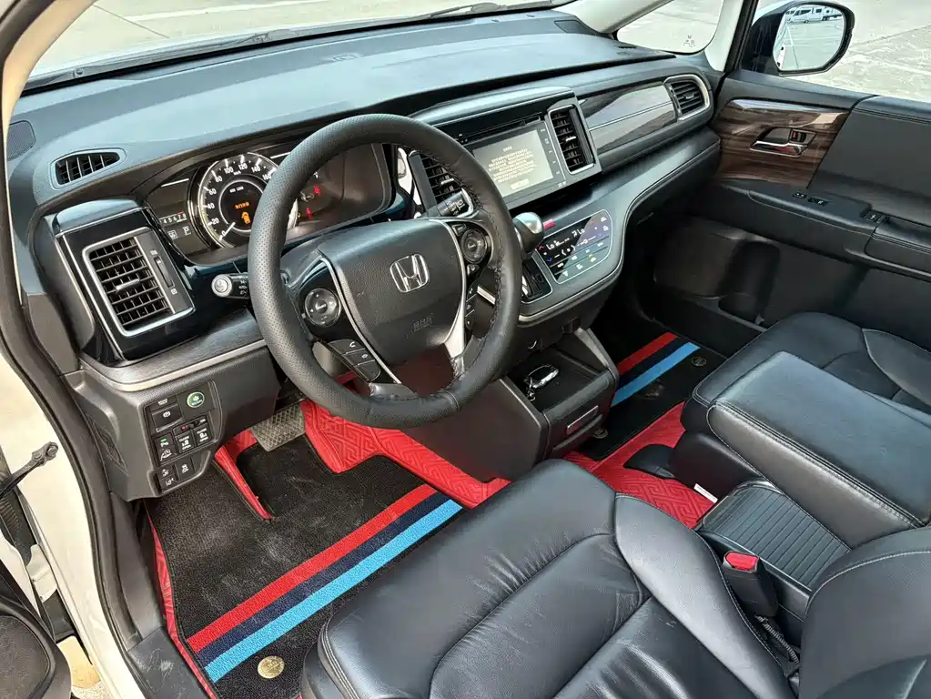 Honda Elysion — миниатюра 7