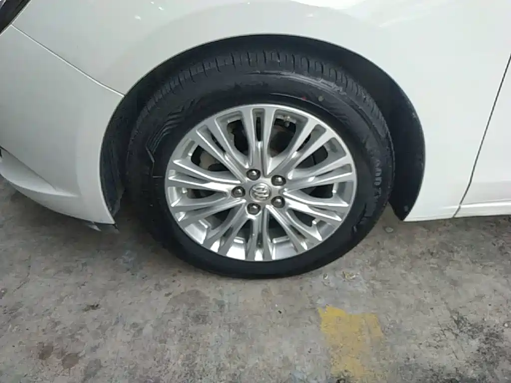 Buick Excelle — миниатюра 23