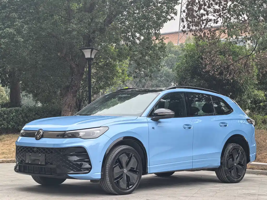 Volkswagen Tiguan L 2024