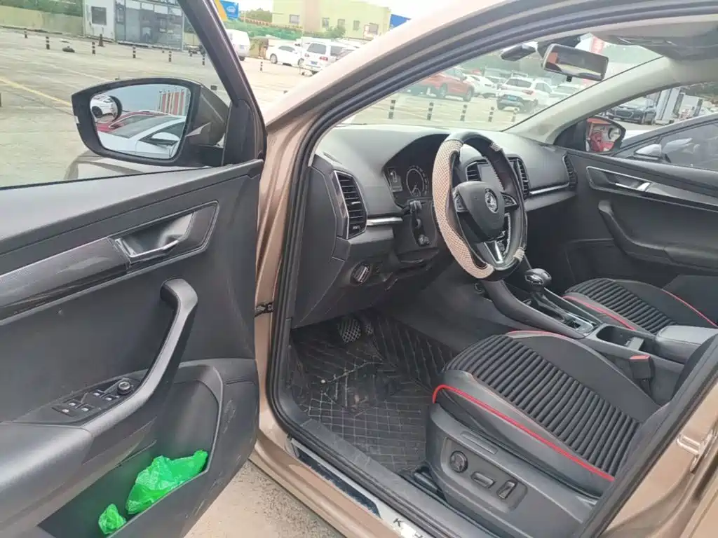 Skoda Karoq — миниатюра 16