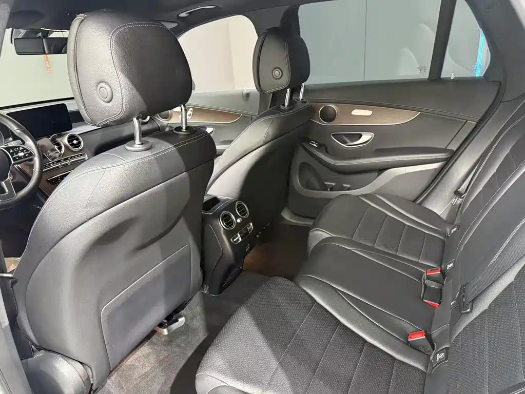 Mercedes-Benz GLC — миниатюра 11