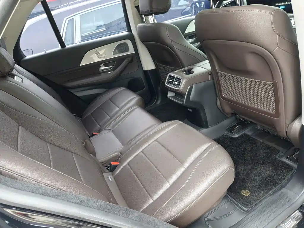 Mercedes-Benz GLE (Import) — миниатюра 5