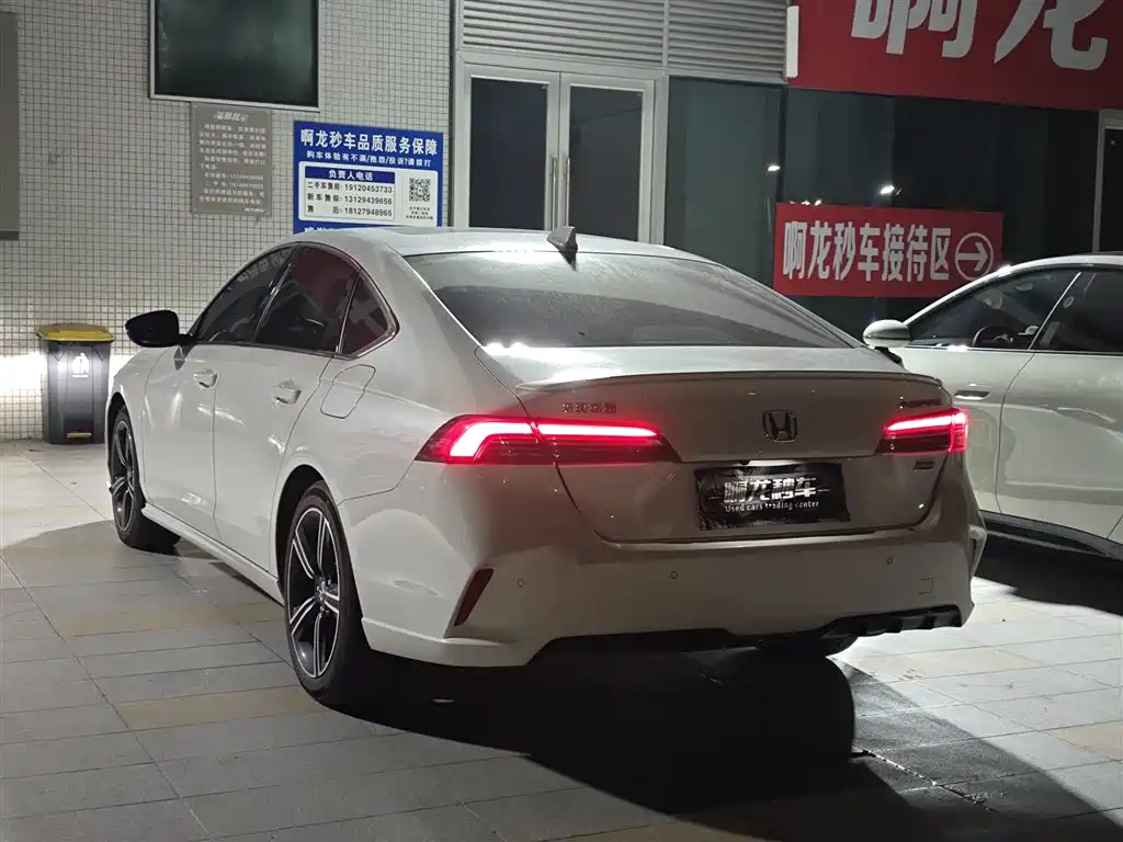 Honda Inspire — миниатюра 7