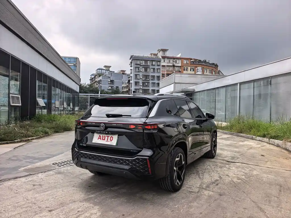 Volkswagen 探岳L PHEV — миниатюра 7
