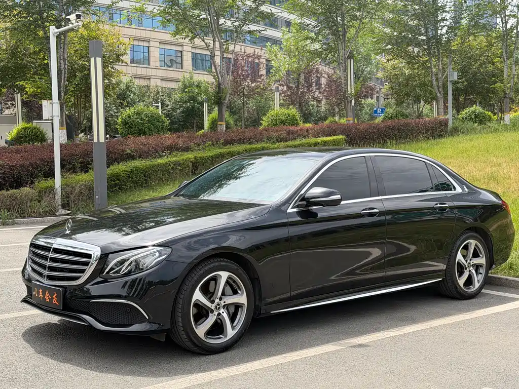Mercedes-Benz E-Class 2018 E 300 L Luxury Type