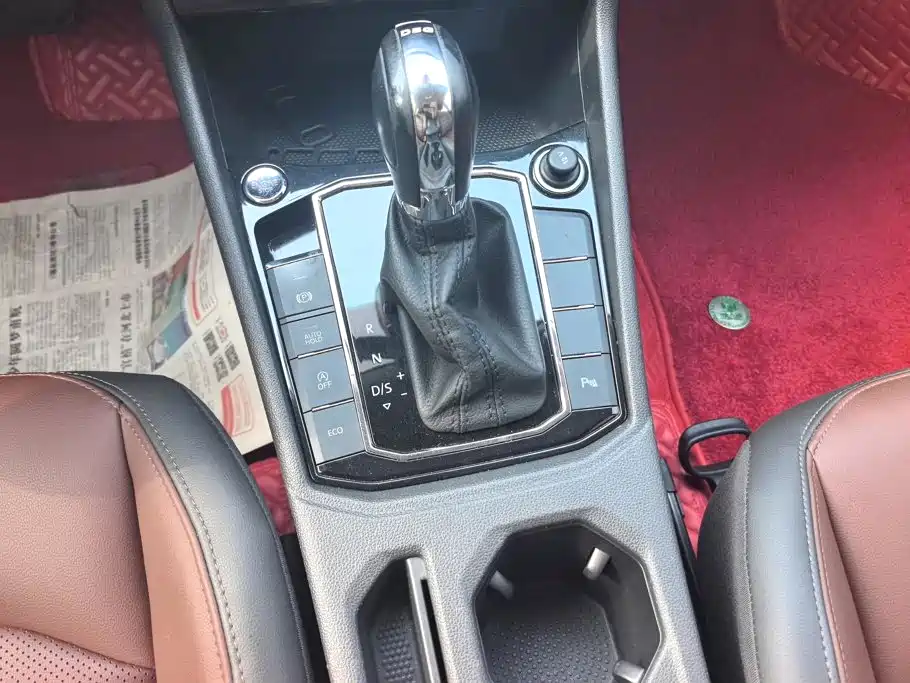 Volkswagen Lavida — миниатюра 16