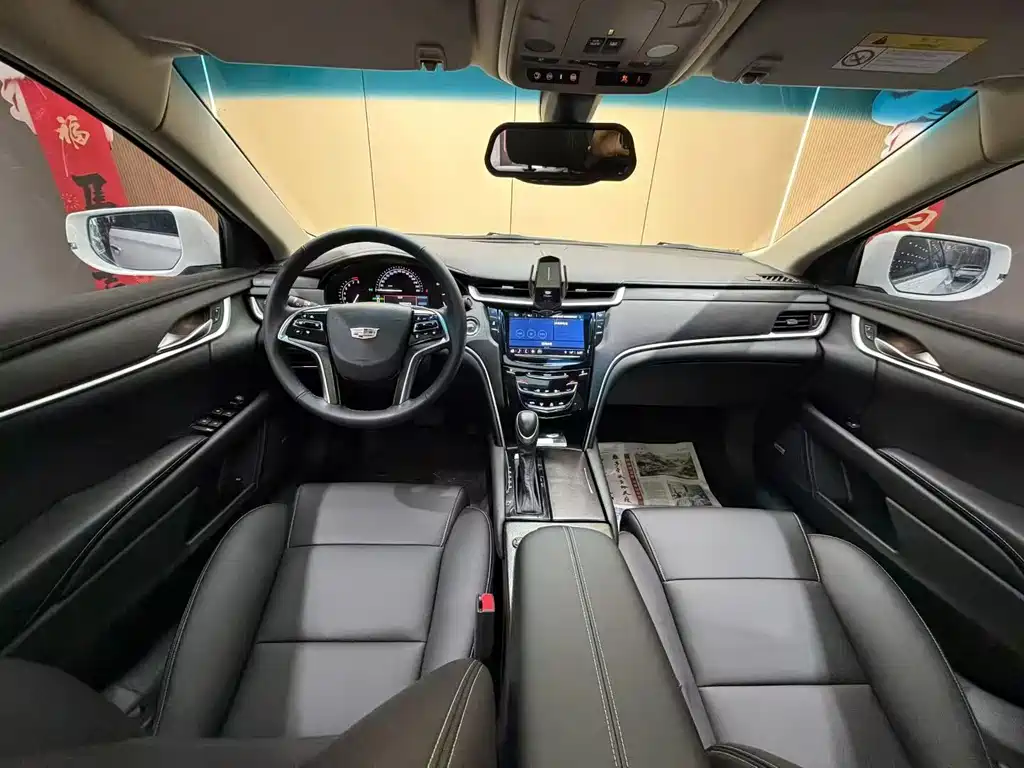 Cadillac XTS — миниатюра 4