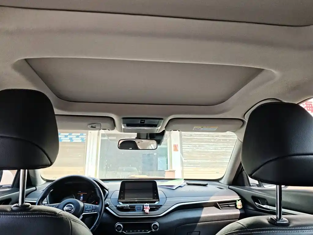Nissan Teana — миниатюра 14