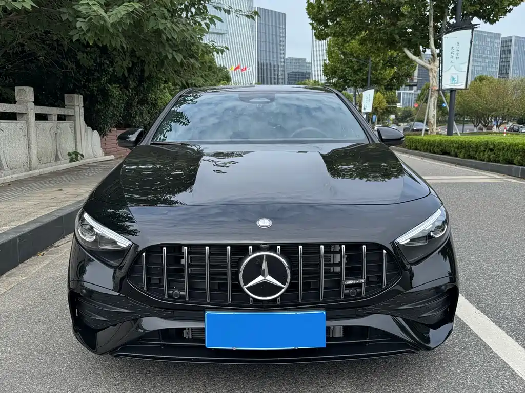 Mercedes-Benz A-Class AMG — миниатюра 2