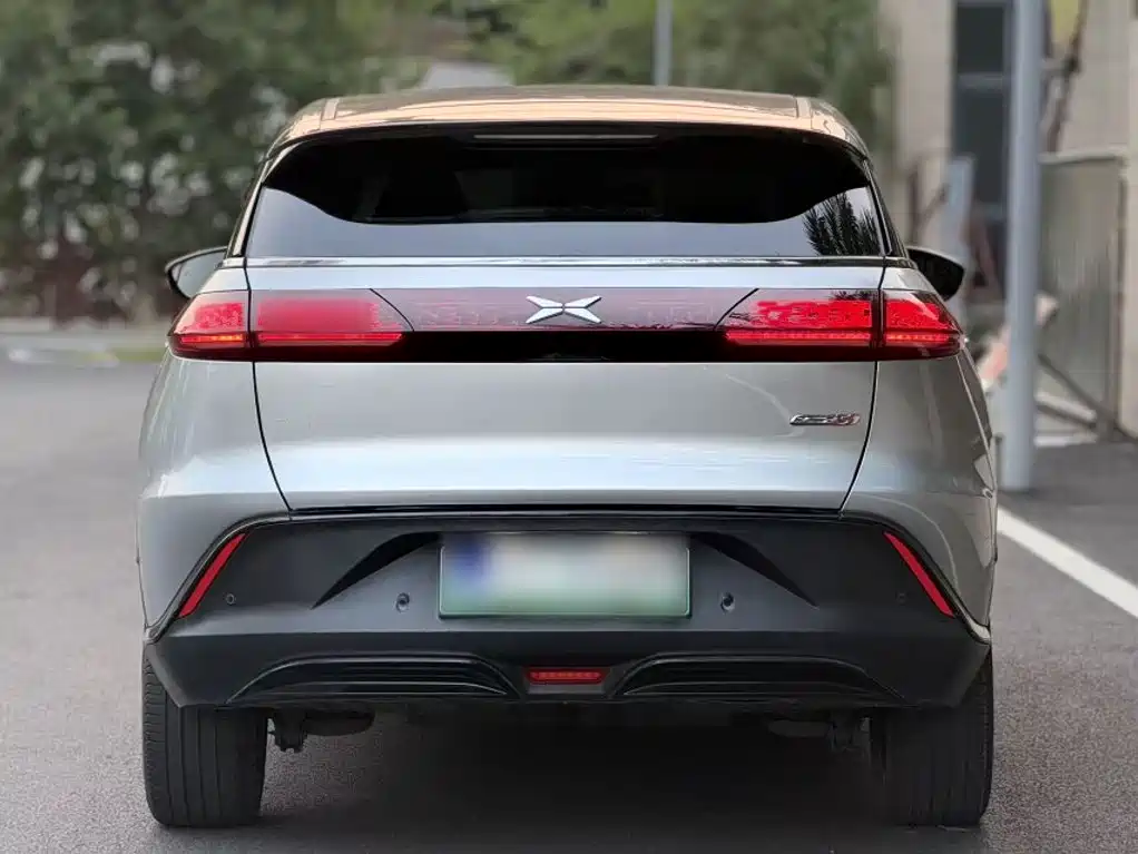 XPeng G3 — миниатюра 25