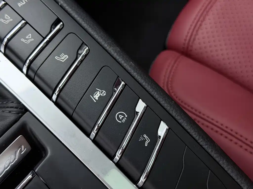 Porsche Macan — миниатюра 40