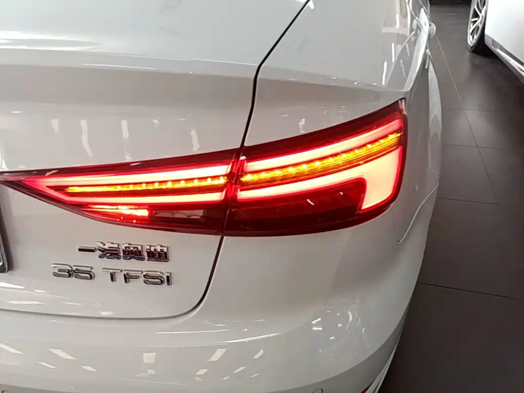 Audi A3 — миниатюра 8