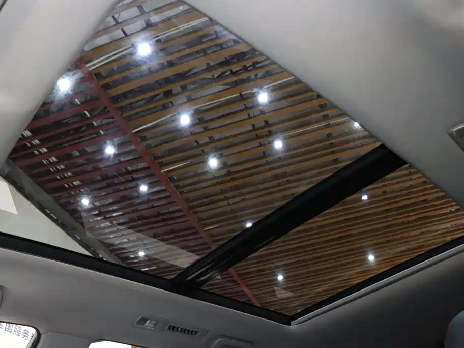 Toyota Highlander — миниатюра 17