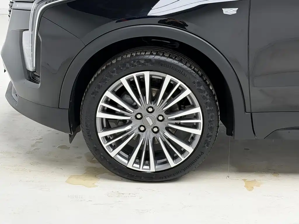 Cadillac XT4 — миниатюра 8