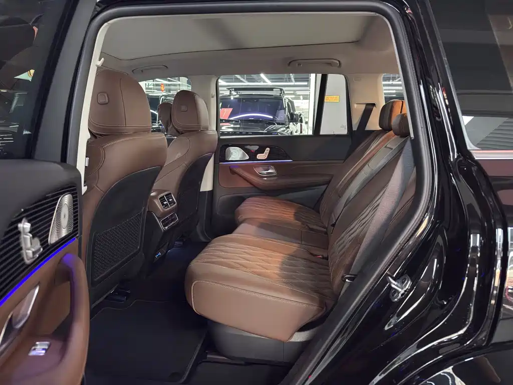 Mercedes-Benz GLS — миниатюра 12