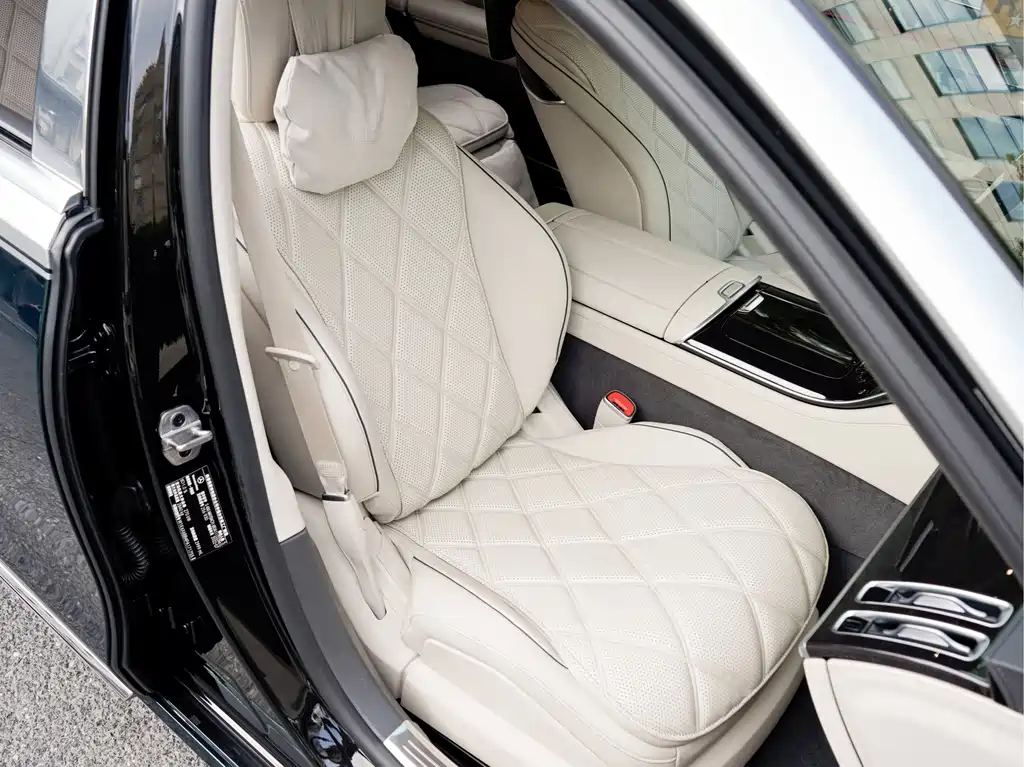 Mercedes-Benz S-Class — миниатюра 14