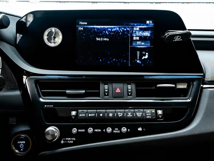 Lexus ES — миниатюра 19