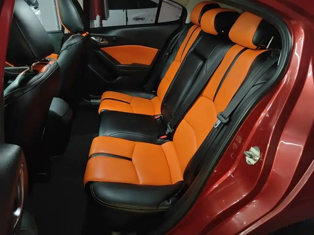 Mazda 3 Axela — миниатюра 17