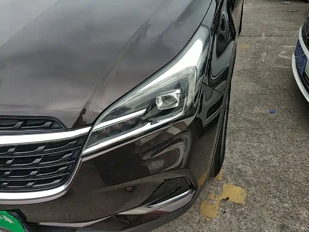 Buick Envision Plus — миниатюра 24
