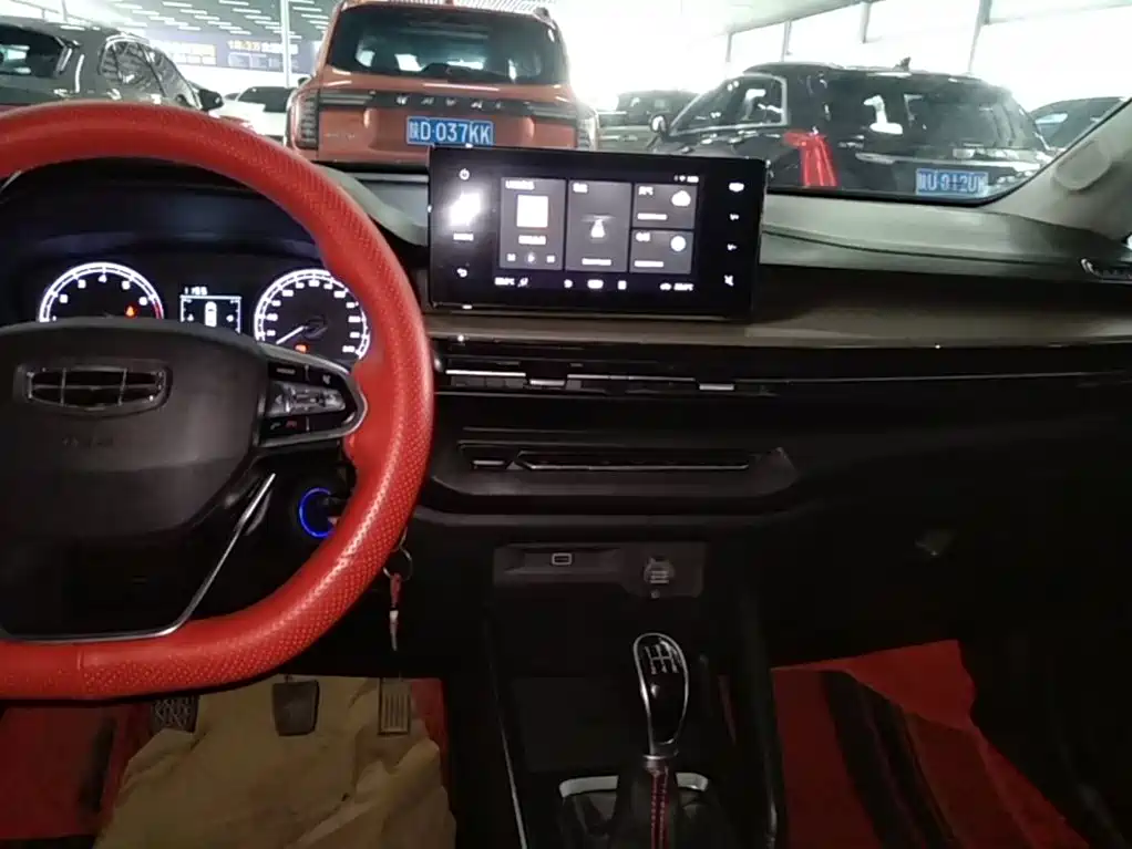Geely Vision X3 — миниатюра 13