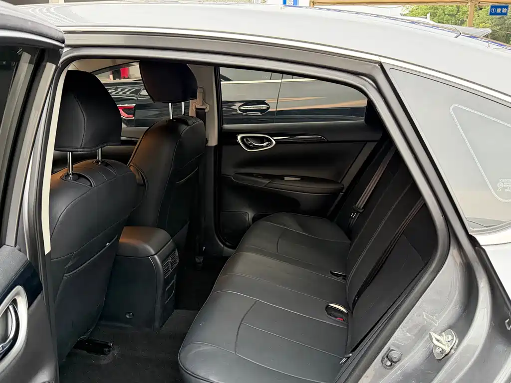 Nissan Sylphy — миниатюра 8